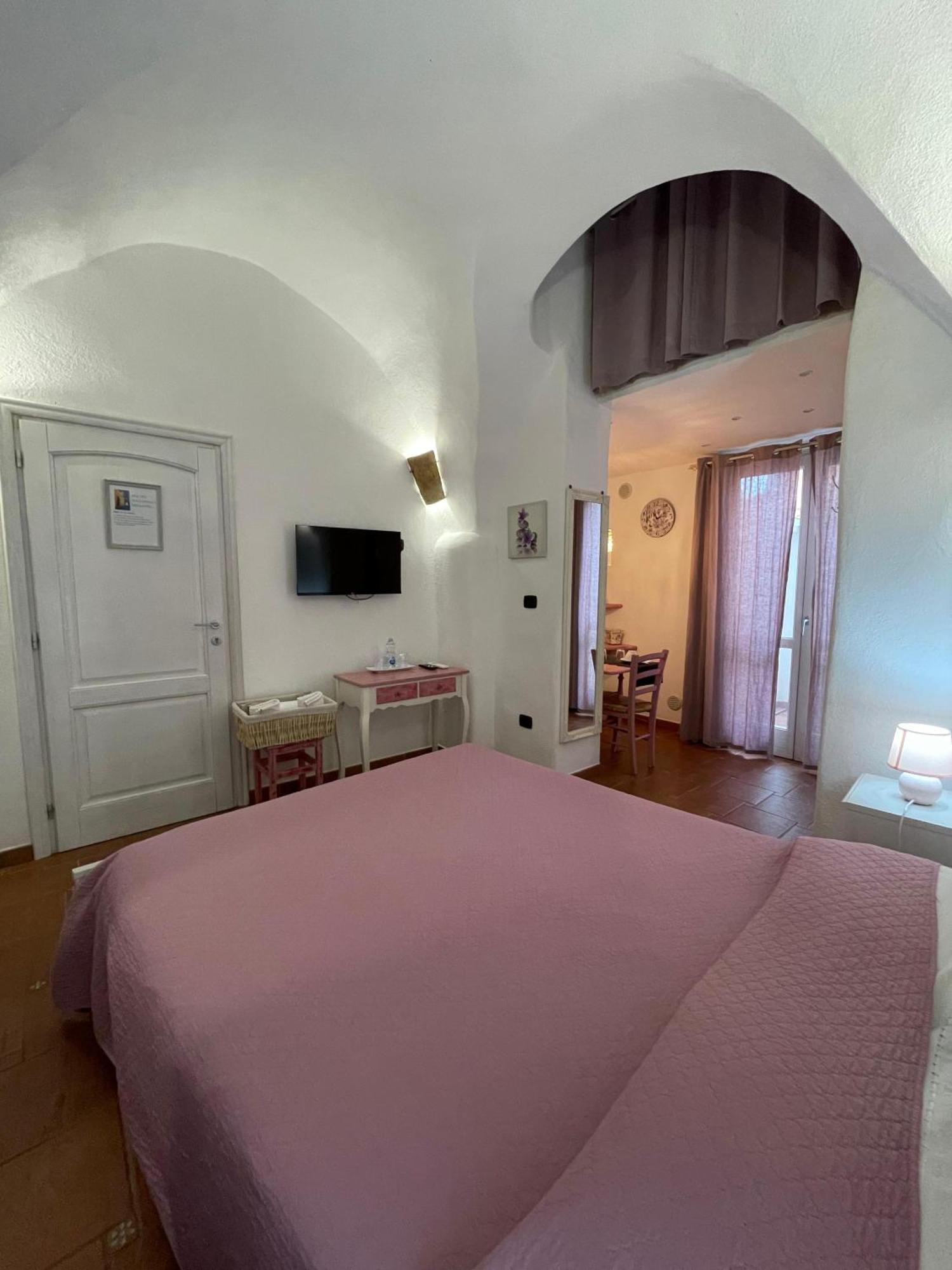 Ca' Du Batan Bed & Breakfast สโปตัวร์โน ภายนอก รูปภาพ