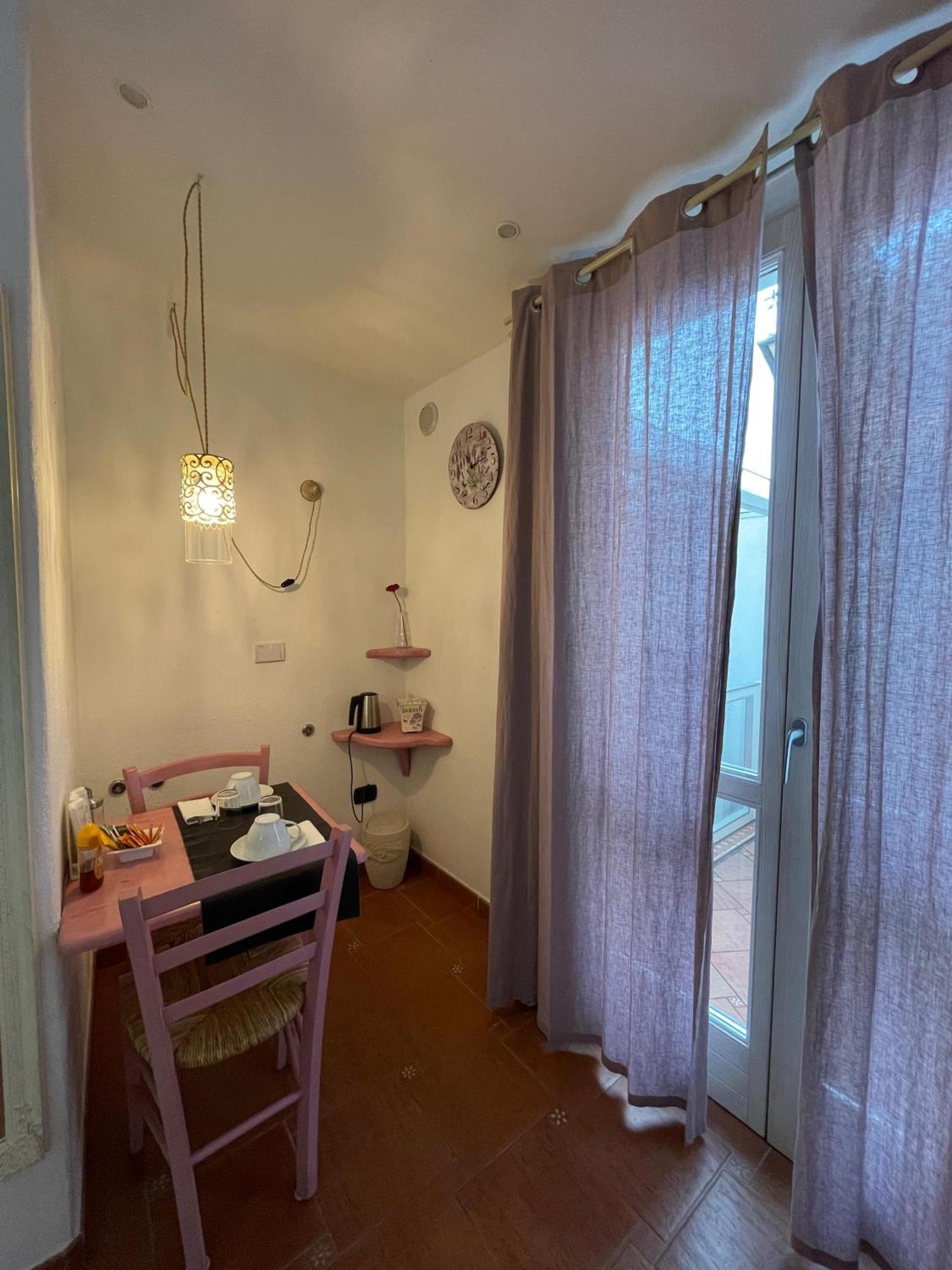 Ca' Du Batan Bed & Breakfast สโปตัวร์โน ภายนอก รูปภาพ